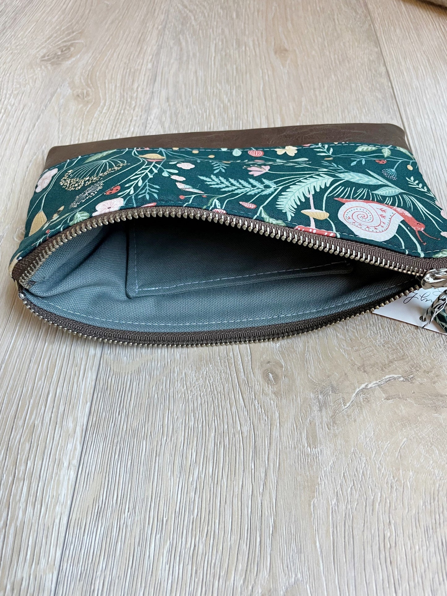Green forest/nature wristlet